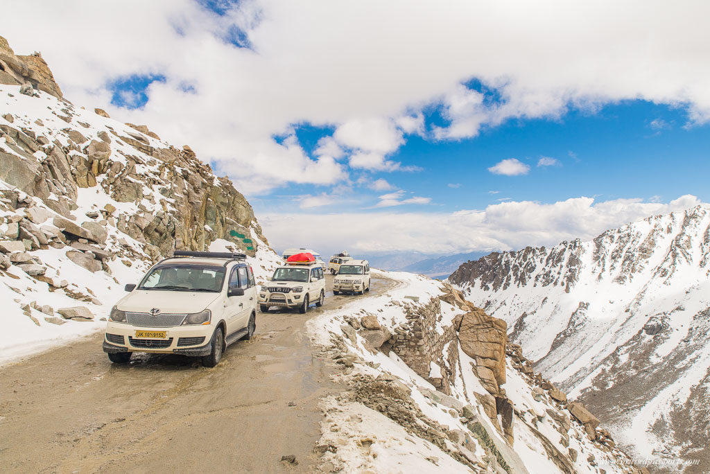Leh-Ladakh-Road-Trip-Cab-Service